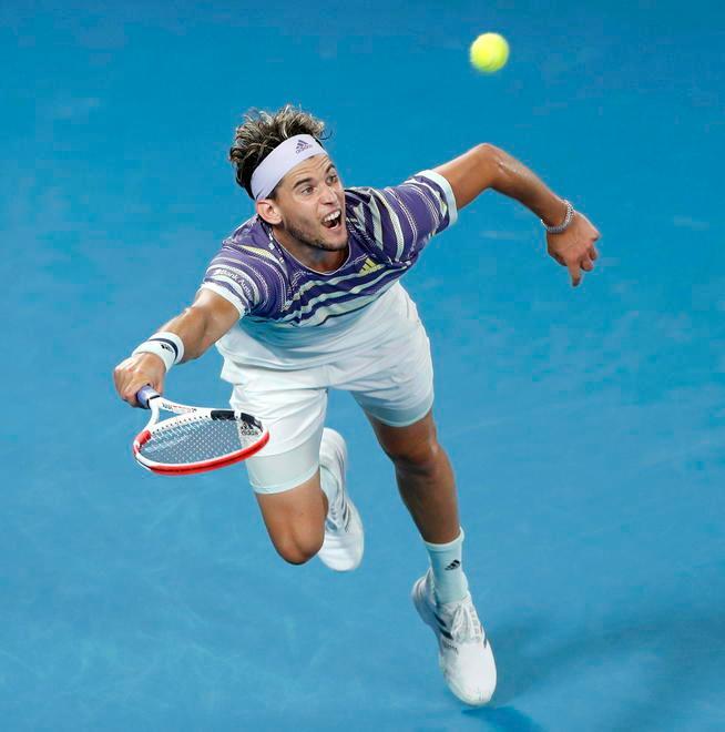 Australian Open, Thiem batte Zverev, in finale domani affronta Djokovic