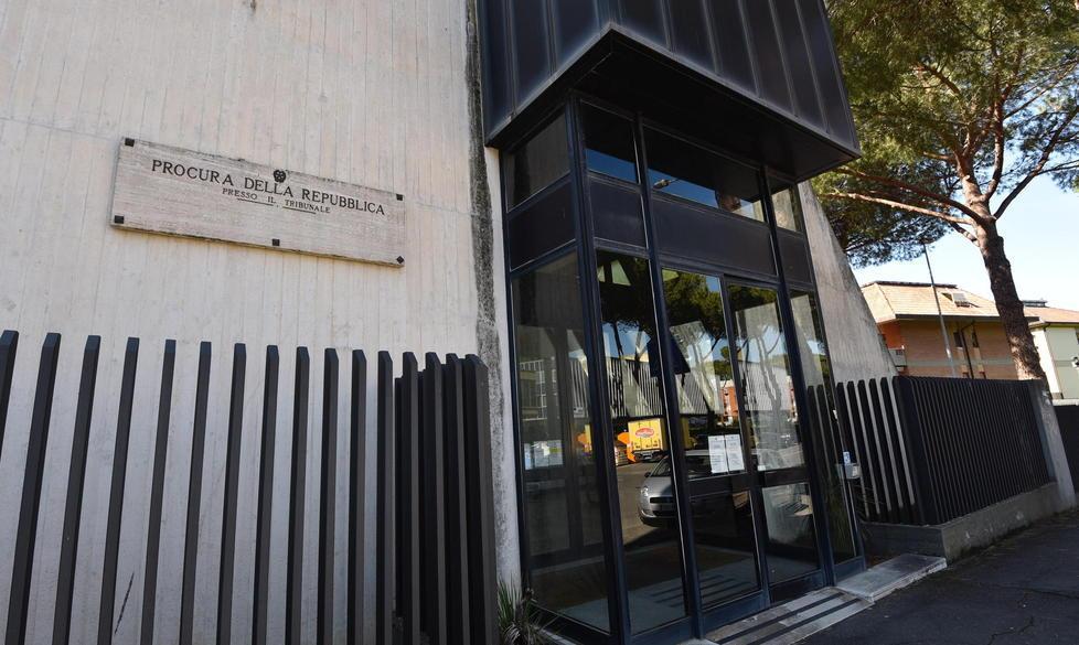 In due sotto processo per circonvenzione di un’anziana donna