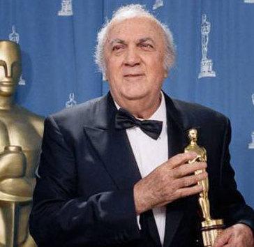 Cinecittà celebra il genio di Fellini 