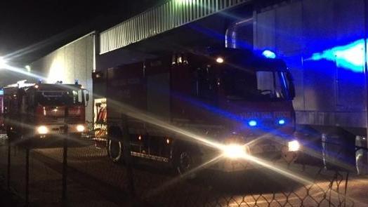 Brucia nastro trasportatore incendio ieri sera alla Mecart