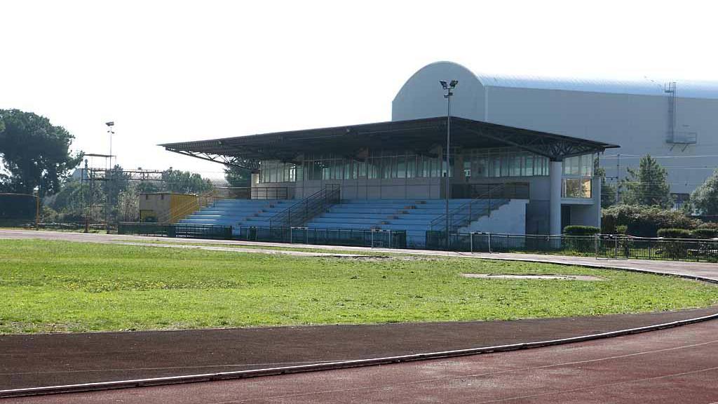Il consiglio comunale a Massa approva le risorse per rifare il campo scuola