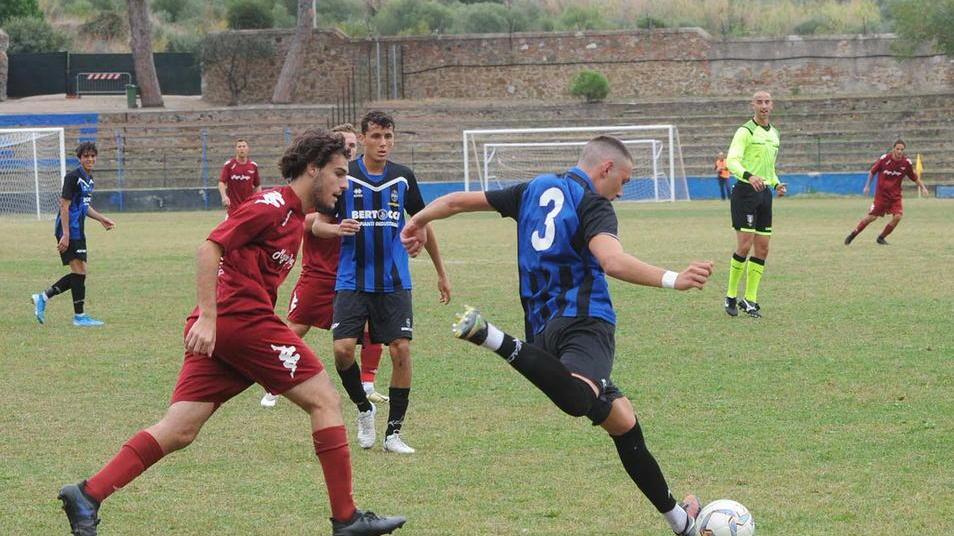 Scontro diretto sul campo del Picchi Livorno Trasferta delicata per i ragazzi di Madau