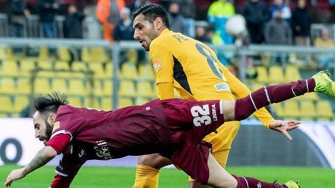 Livorno umiliato, l’ultima perla è il ritorno di Breda Salvetti: «Spinelli ha mancato di rispetto ai tifosi»