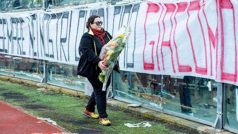 Curva vuota e contestazione stavolta la tribuna non fischia