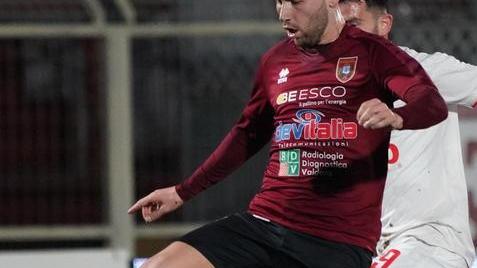 Piana è il migliore in campo, annienta Brunori e sfiora il gol. Decisive le uscite di Sarri