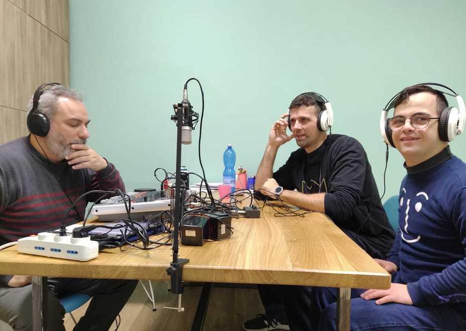 I ragazzi dell’Anffas si confessano in radio