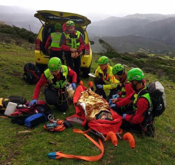Soccorso alpino salvata escursionista 