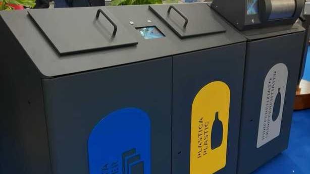 Nuove isole, tre punti di distribuzione per le tessere