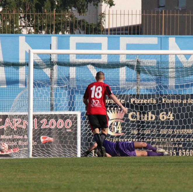 Lucchese, le tre chiavi del primato rossonero 