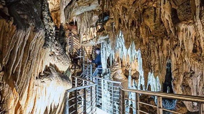 Musei, grotte e iniziative a Levigliani Così il paese non conosce crisi del turismo