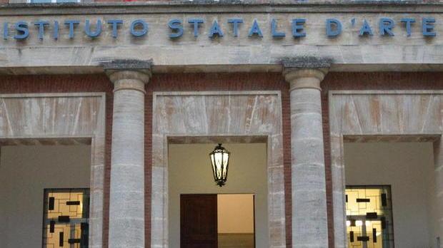 Iscritti al Carducci in calo, ma il liceo classico è salvo