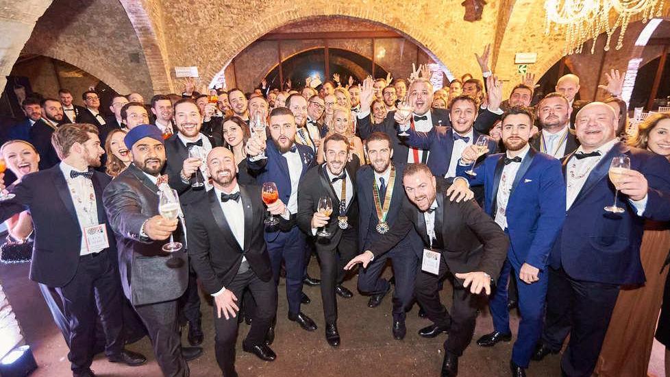 In 180 festeggiano la nascita del club Round Table del Cuoio