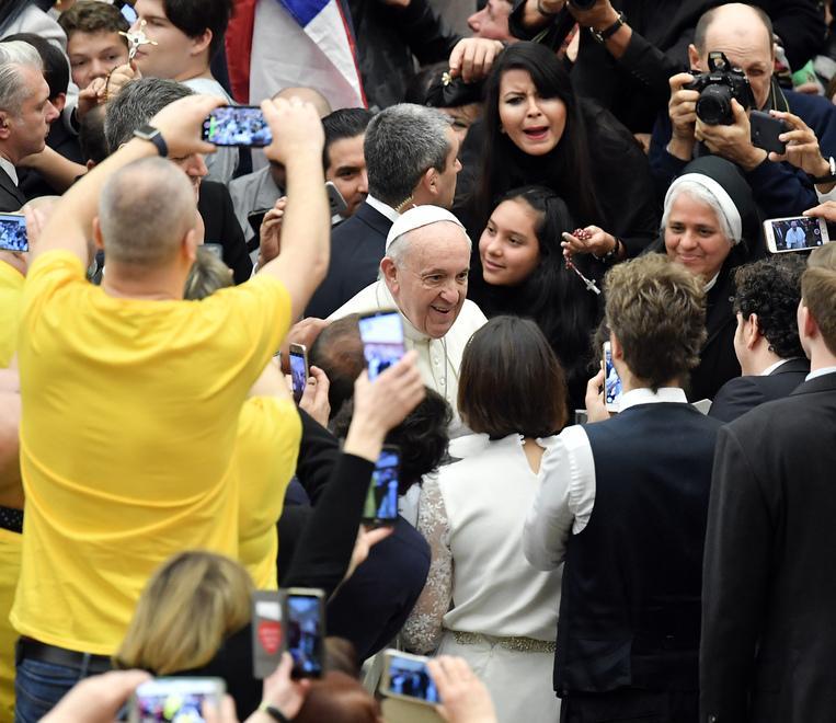 Bergoglio: una sintonia totale con Wojtyla “Il celibato dei preti è una grazia, non un limite”