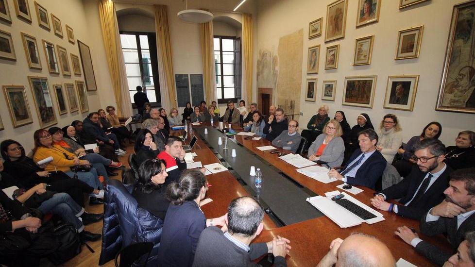 L’incontro in Comune coi dirigenti scolastici e il direttore della Prevenzione Asl Renzo Berti