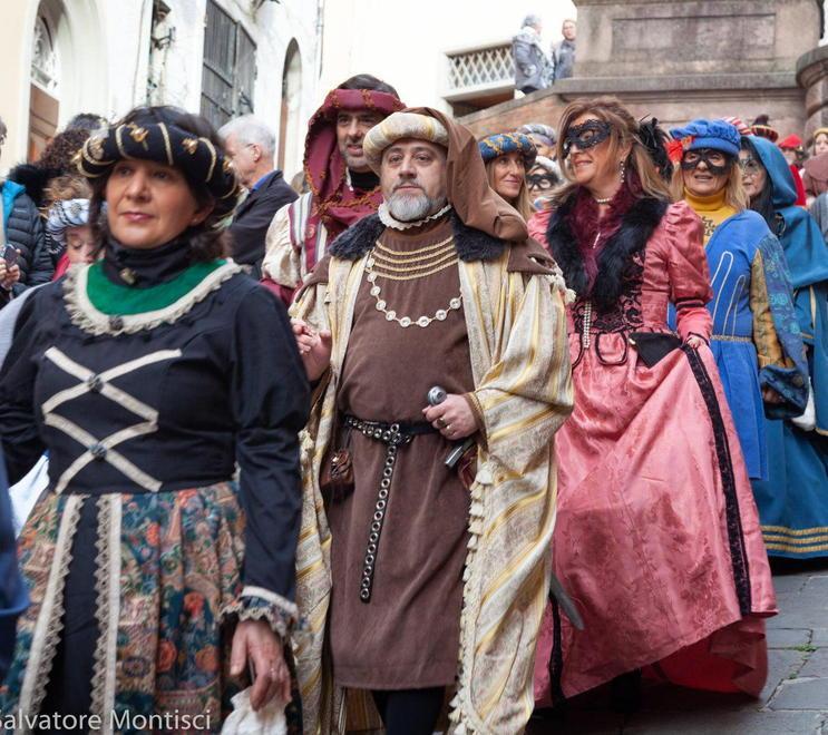 Il corteo storico nella foto di Salvatore Montisci