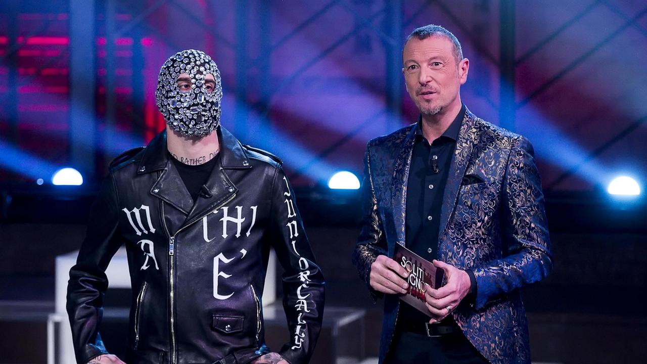 Junior Cally sul palco del Festival di Sanremo