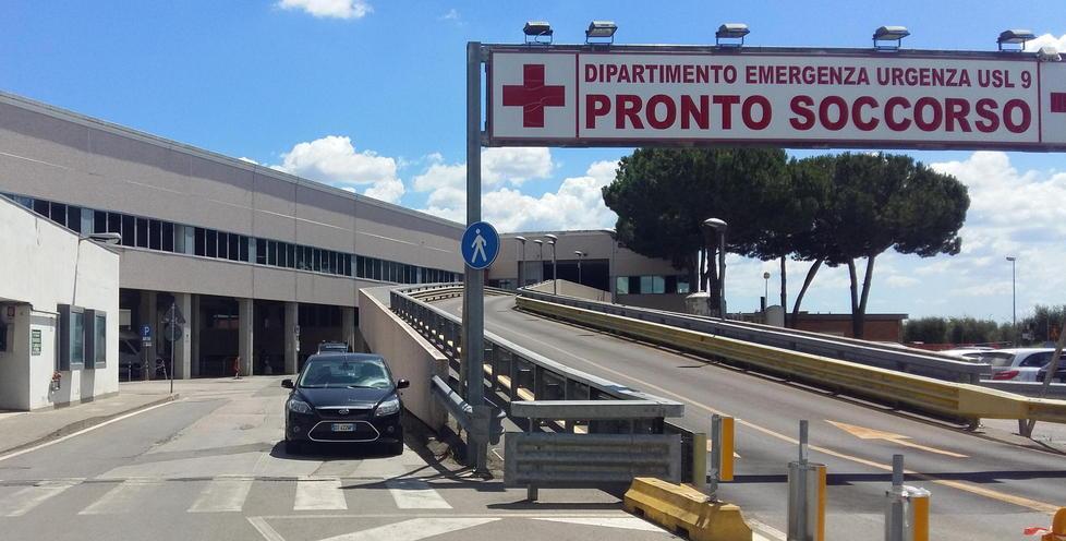 Falso per i turni in ospedale: medico patteggia 18 mesi