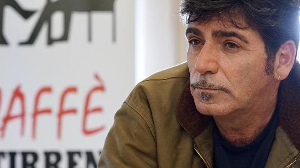 La prima volta di Bobo Rondelli al Festival di Sanremo: «Escluso due volte, vado per la notorietà»