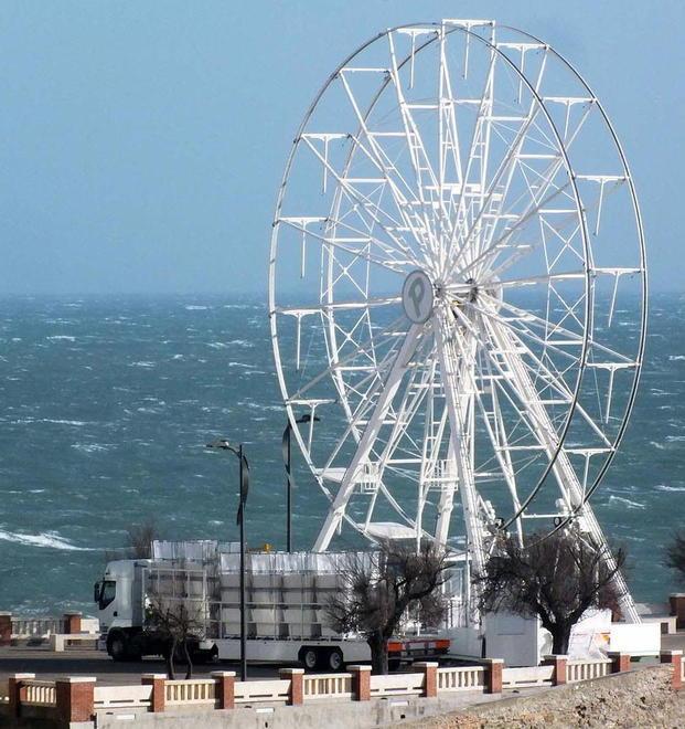 Ancora un rinvio per la ruota panoramica