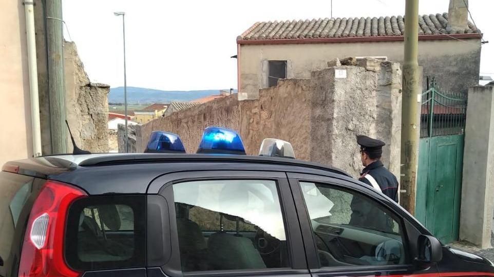 Guasila, market della droga a bordo dell'auto: arrestato 54enne