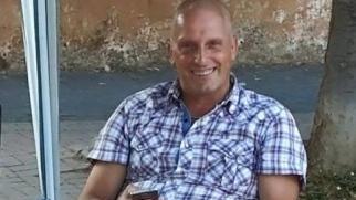 Daniele Trubiano è stato un poliziotto e da sempre scrive libri con lo pseudonimo di Daniele Lama