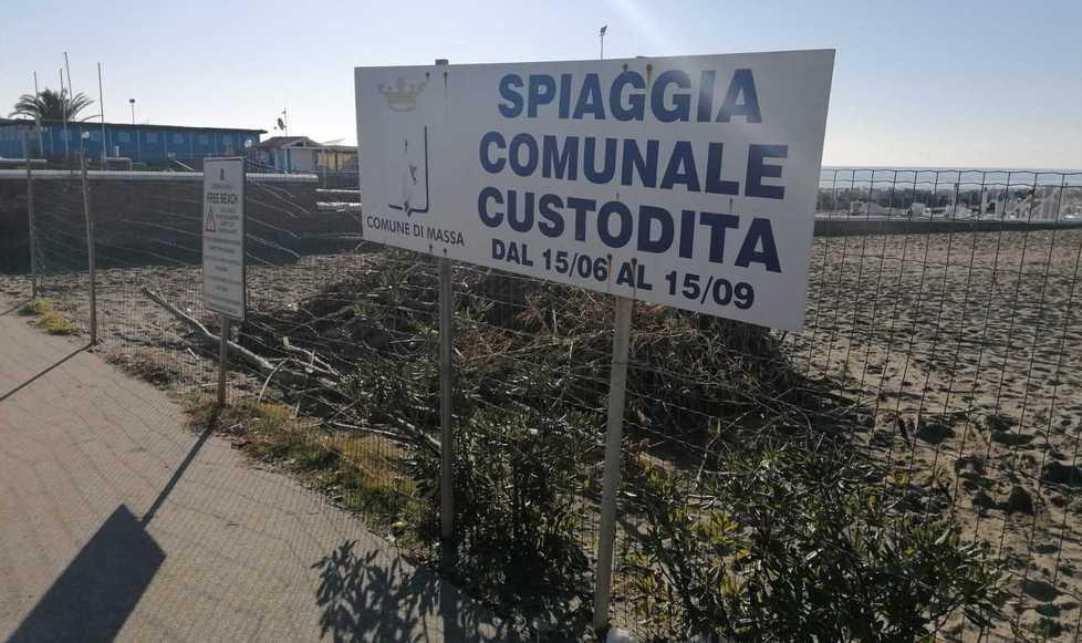 Il mare d’inverno è inaccessibile. Ed è un’incognita il Piano dell’arenile 