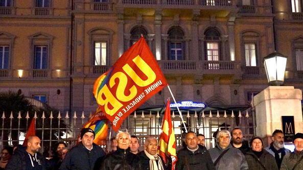 Lavoratrice licenziata, protesta dell’Usb