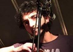 Le rose e il deserto in acustico Il live stasera al Korova Milk Bar