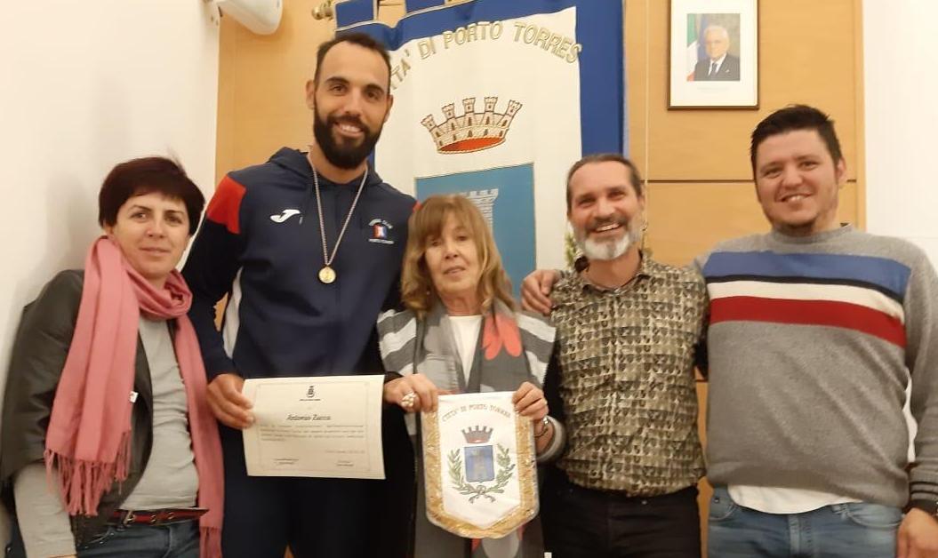 Il Comune premia Zucca, coach internazionale