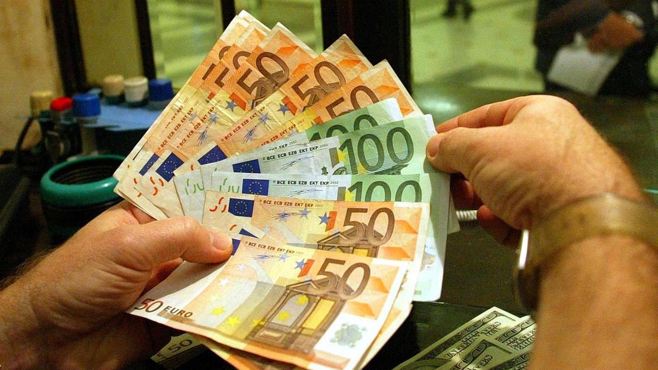 Alghero, sommerso dai debiti ne pagherà solo un terzo