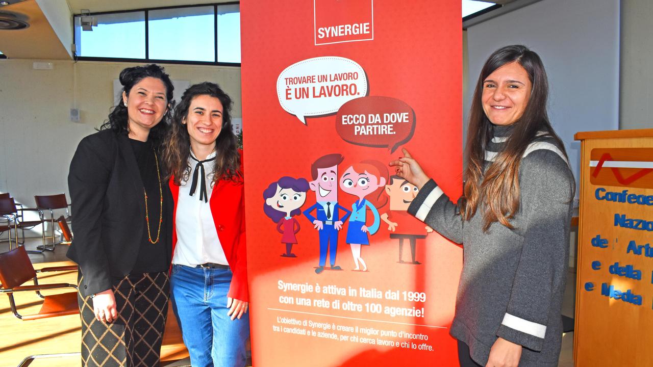 Da sinistra, Miriam Cerullo, Francesca Bolognesi e Giulia Giambastiani