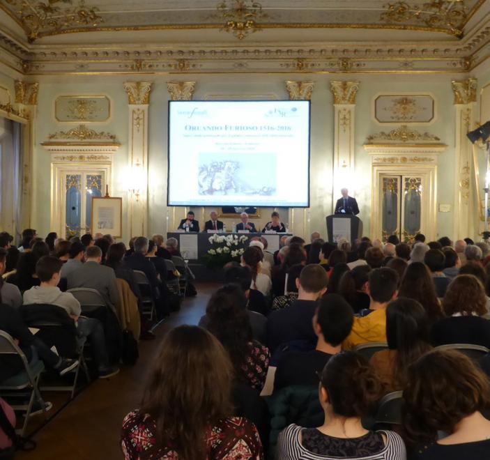Le domeniche del teatro Valli proseguono con il critico Trione