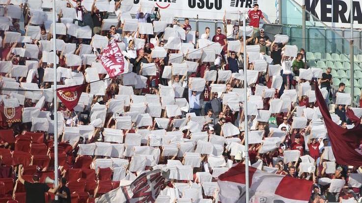 Più di 2100 tifosi granata al Cabassi Alle 19 stop all’acquisto dei biglietti