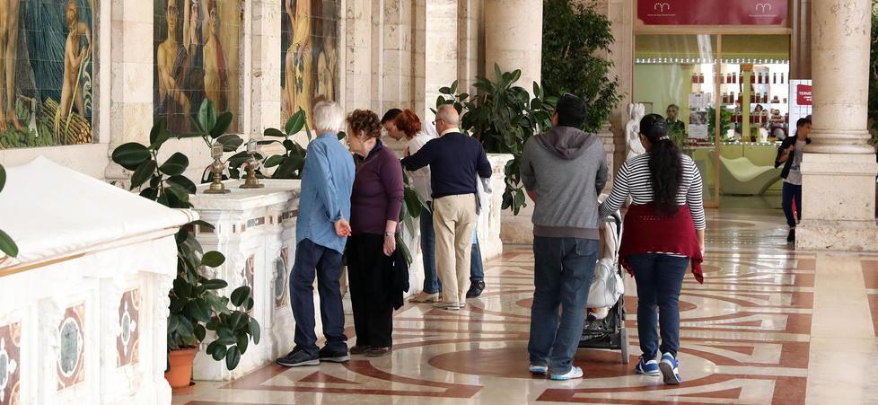 Oggi tutti a Firenze per salvare le Terme: la gente di Montecatini si mobilita 