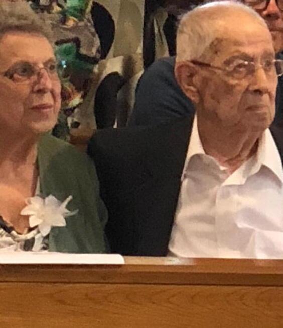 Il maestro del paese compie 100 anni
