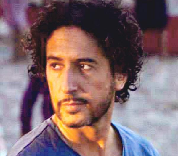 La triste storia dei negozi con le serrande abbassate 