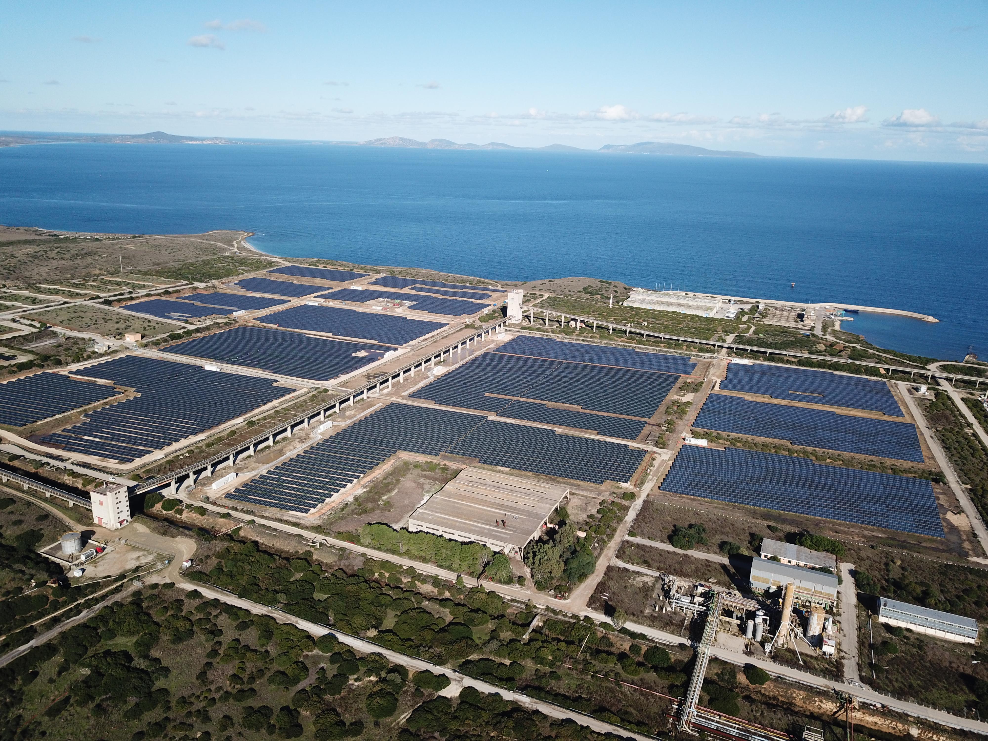 Inaugurata la produzione nel Parco fotovoltaico di Porto Torres