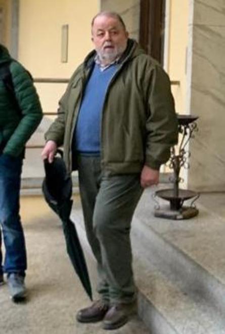 Andrea Giordani mentre lascia il tribunale