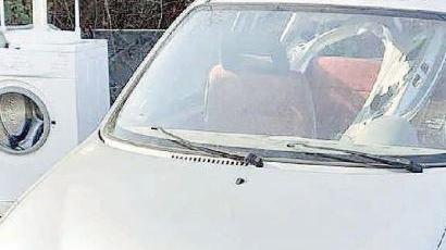 La periferia con i lampioni spenti da 30 anni