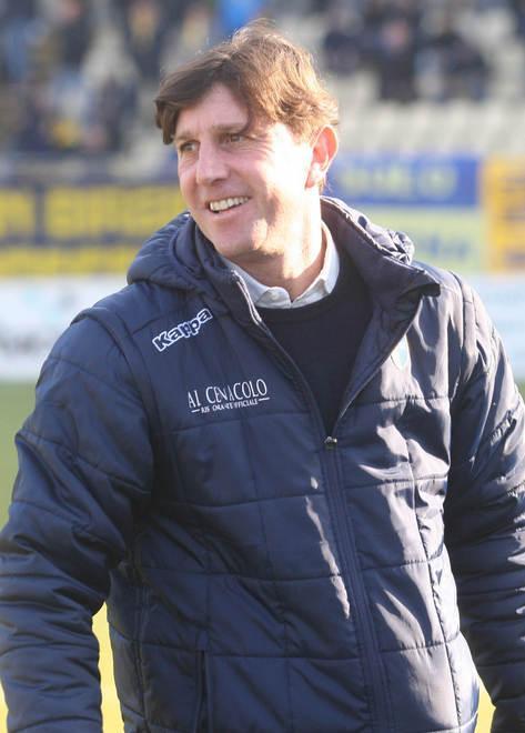 Mignani: «Un successo meritato anche se sofferto. Nel calcio conta non prenderle ed essere cinici» 