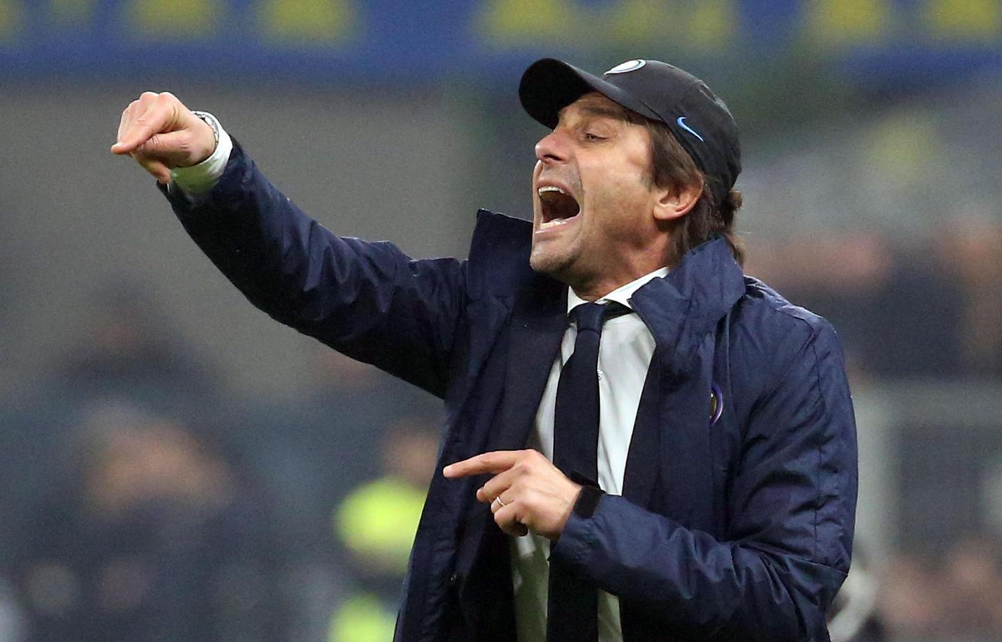 Tripudio nerazzurro L’Inter fa suo il derby e aggancia la Juve 