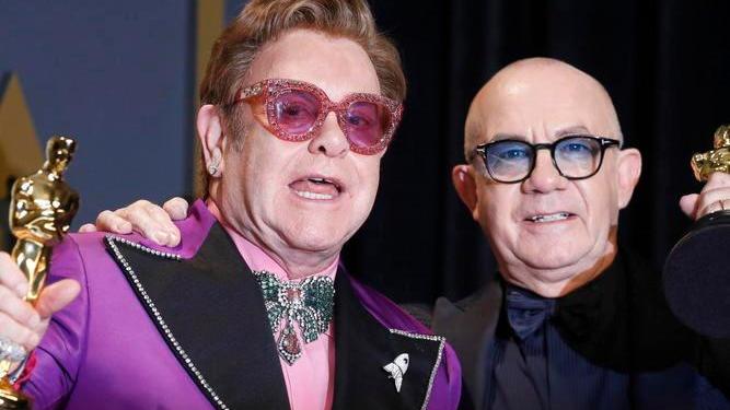 Elton John fa il bis
