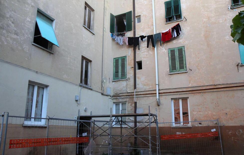 Il primo proprietario della Chiccaia firma l’atto di cessione 