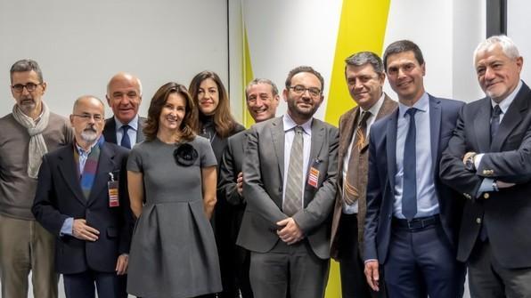 Corsi sull’auto elettrica e ibrida per rilanciare l’ex Continental
