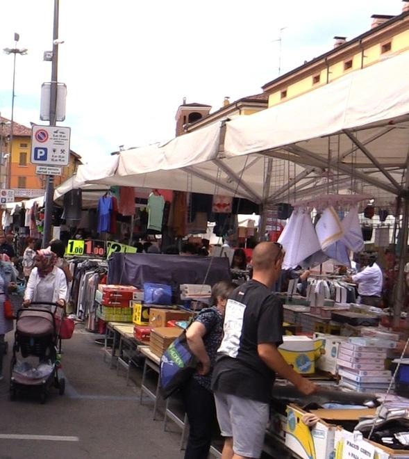 Sconto Tosap per i banchi del mercato da spostare