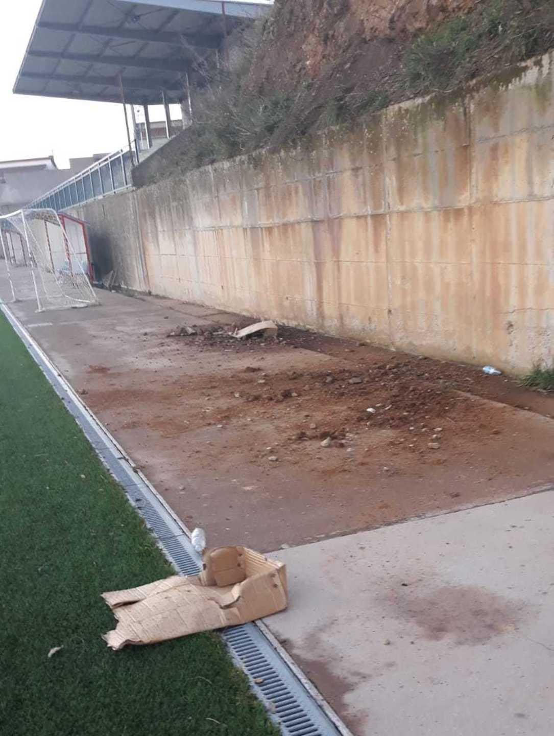 «Gli impianti sportivi di Bono sono allo sfascio» 