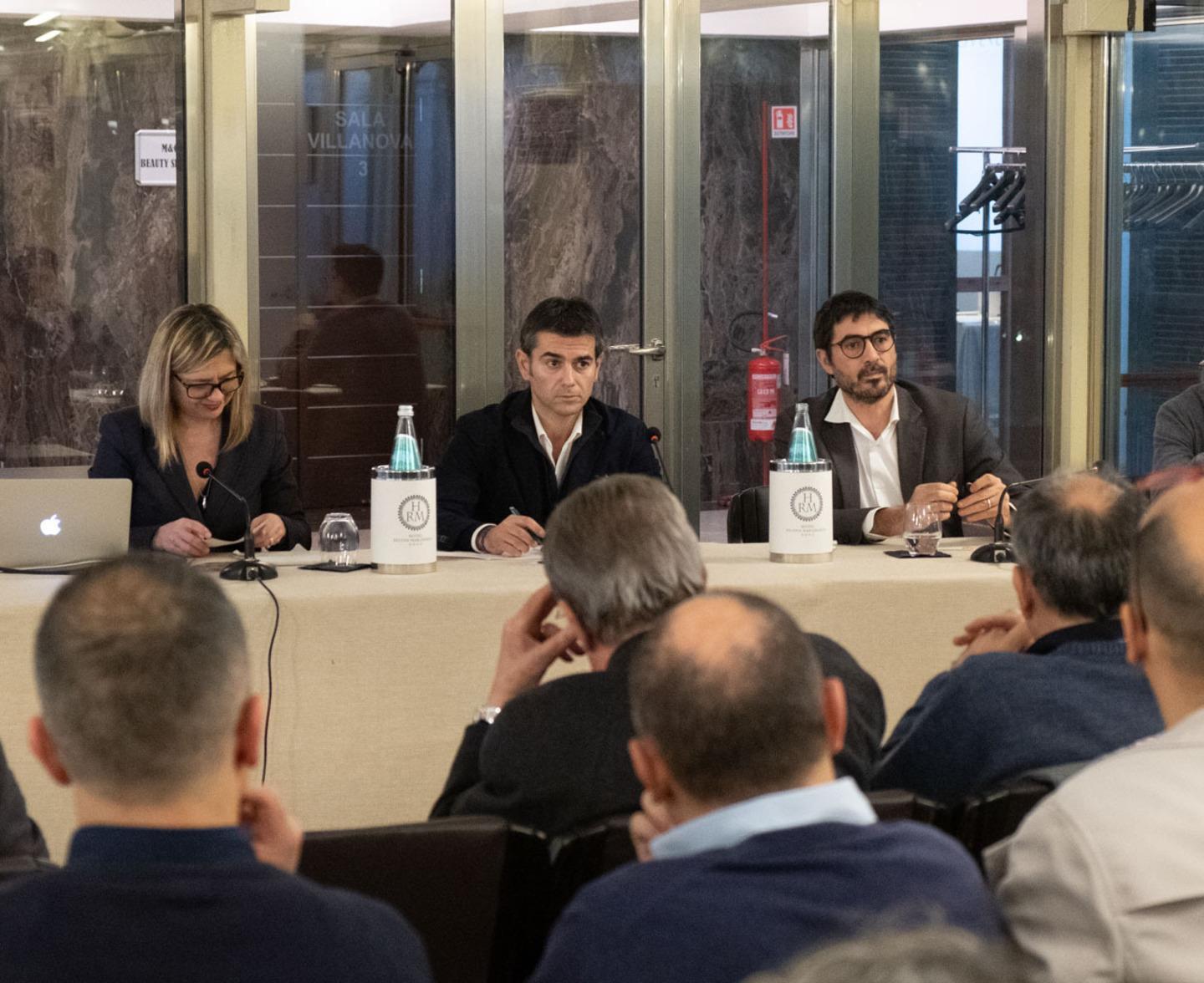L’isola guarda all’Emilia: a sinistra prove di unità 