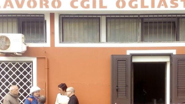 Incendio negli uffici del Caf Cgil