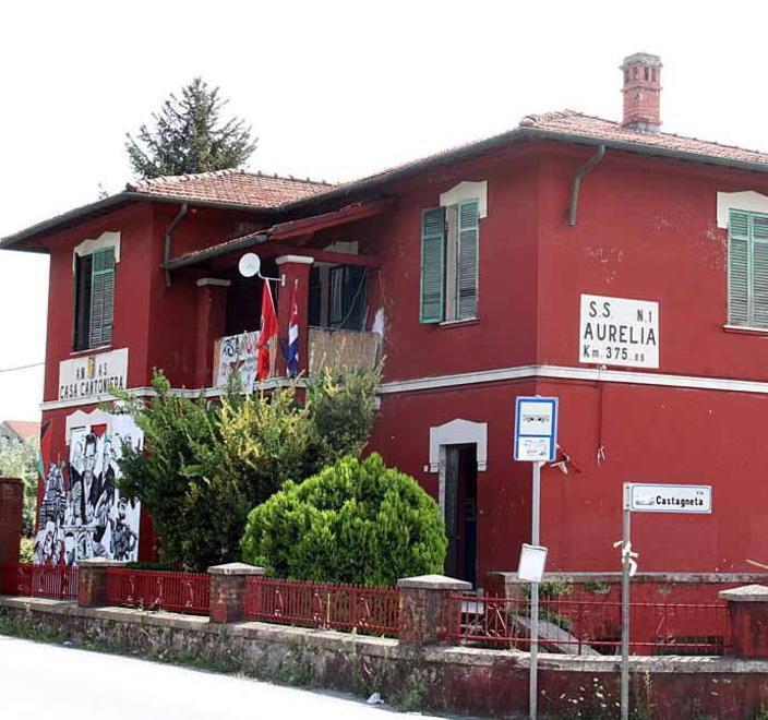 «Un settore con pochi occupati e profitti in mano all’élite» 