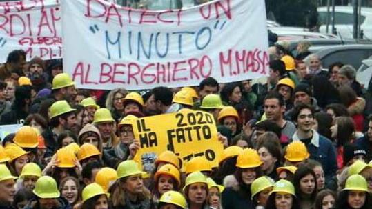 «No alle ingerenze dei partiti politici»